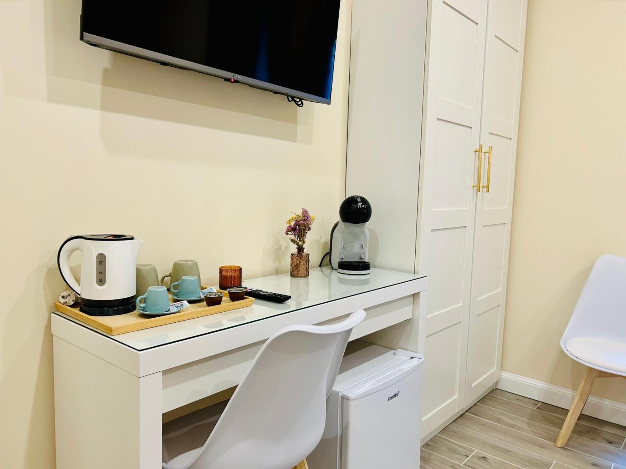 Domus Altino Otel Roma Dış mekan fotoğraf